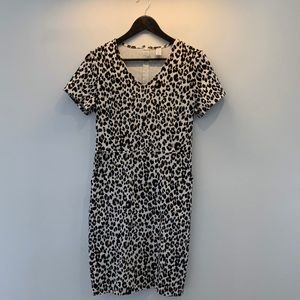 New without tags old navy cheetah print dress